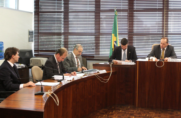 Projeto de inspeção periódica de pulverizadores é retirado de pauta na Comissão de Agricultura