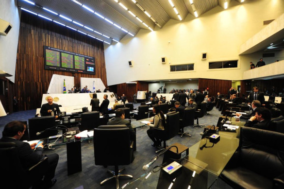 Cinco projetos de lei aprovados na Assembleia seguem para sanção do Poder Executivo