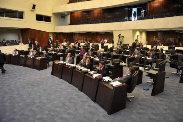 Assembleia aprova em segunda votação projeto que obriga a identificação de torcedores nos estádios