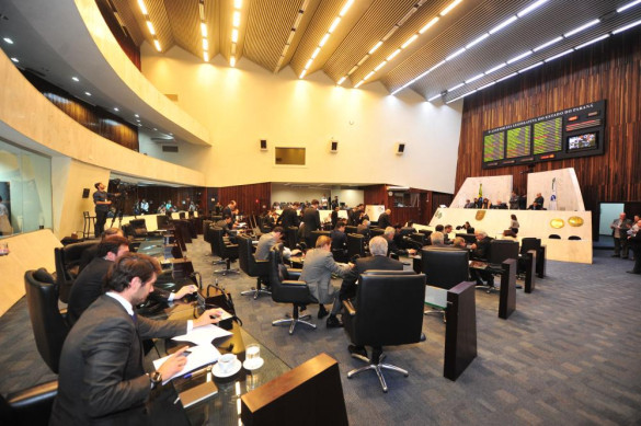 Projeto que cria bônus de desempenho para servidores do IPEM segue para sanção governamental