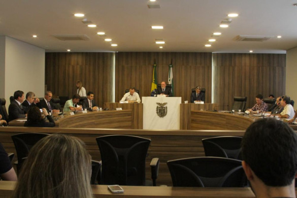 Comissões técnicas da Alep promovem reunião conjunta para discutir demandas das universidades estaduais