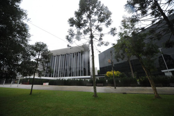 Projeto que isenta pessoas de baixa renda do pagamento de inscrição em concursos será votado na segunda (15)