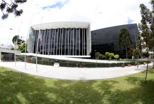 Pauta da sessão plenária de segunda-feira (24) relaciona 29 projetos de lei