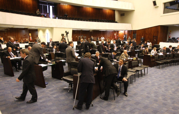 Novas taxas do Detran e criação do Fundo de Segurança são aprovados no Legislativo