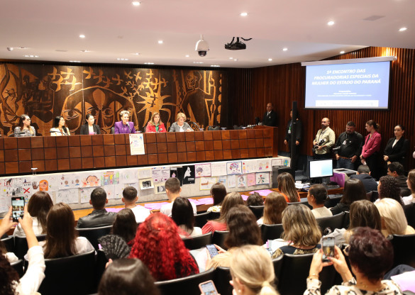 A importância das mulheres no cenário político é debatida no 5º Encontro das Procuradorias Especiais da Mulher