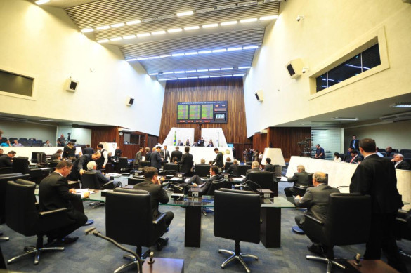Aprovado projeto que padroniza a coleta, transporte e armazenamento de biópsias no Paraná