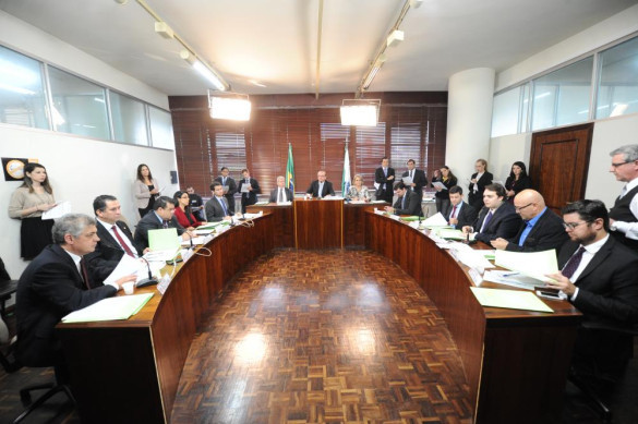 Plano Estadual de Educação tem votação adiada na CCJ