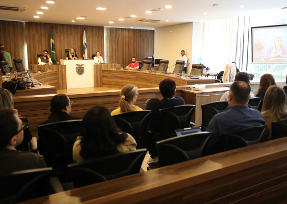 Inserção de pessoas com autismo no mercado de trabalho é debatida na Assembleia Legislativa