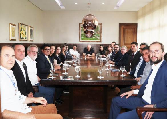 Comissão Executiva realiza primeira reunião com equipe administrativa da Assembleia Legislativa