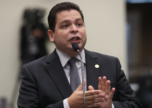 Comissão de Obras delibera a respeito de Frentes Parlamentares sobre o pedágio na Assembleia