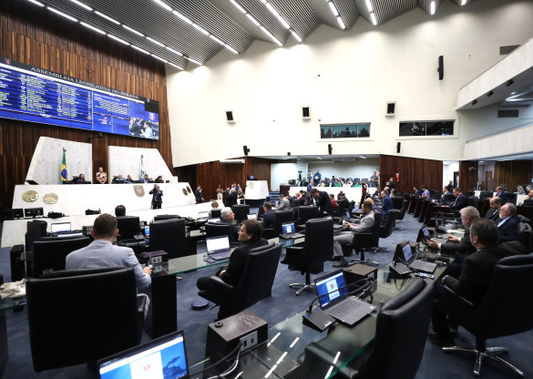 Deputados asseguram mais recursos para cultura e segurança no Paraná
