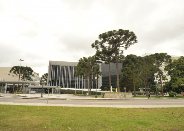 Assembleia Legislativa divulga regras para retomada dos trabalhos presenciais em plenário
