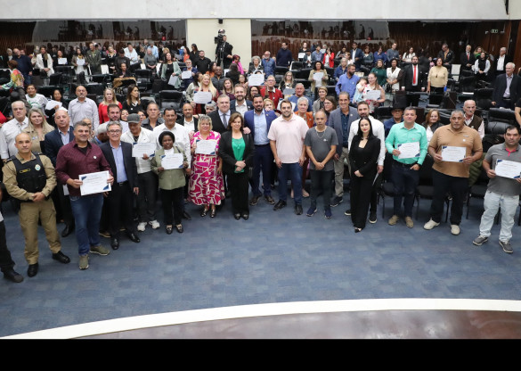 Assembleia celebra atuação dos líderes comunitários como elo entre a sociedade e o poder público