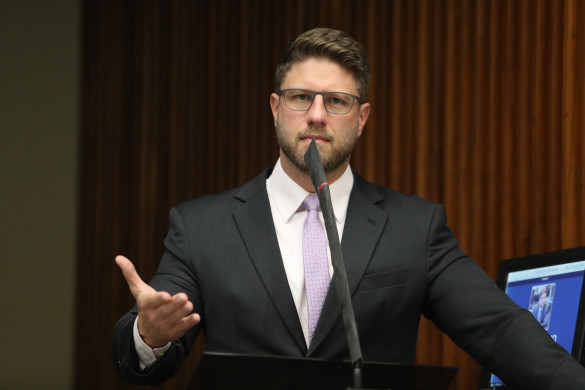 Deputado Requião Filho questiona Secretaria da Educação sobre Redação Paraná