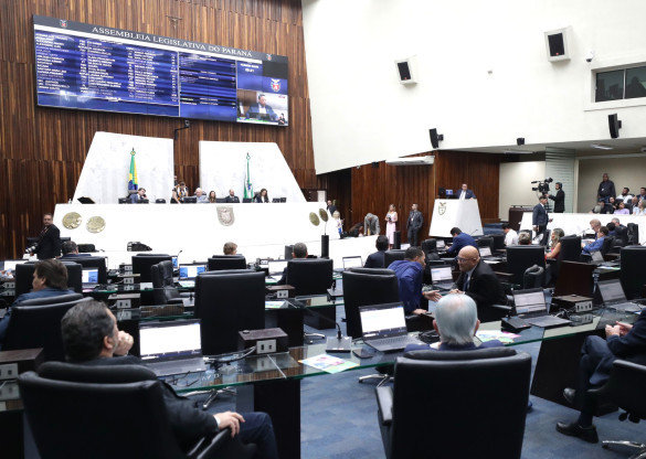 Aprovado programa para ofertar a crianças e adolescentes o medidor de glicose que não precisa furar o dedo