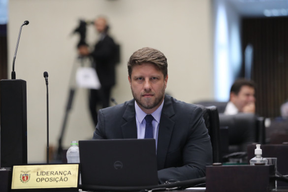 Deputado Requião Filho (PT) cobra Governo Ratinho sobre monitoramento de represas e barragens no Paraná