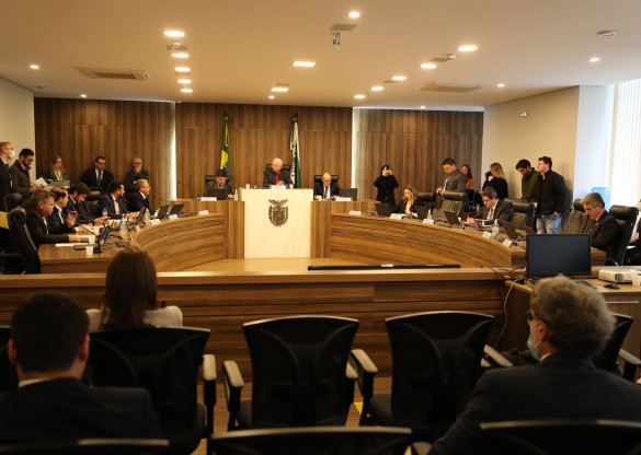 Votação do projeto que pretende facilitar ascensão funcional na PM é adiada na CCJ