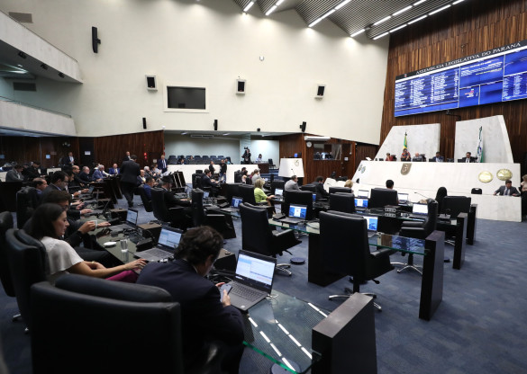 Deputados aprovam propostas voltadas aos profissionais da segurança pública