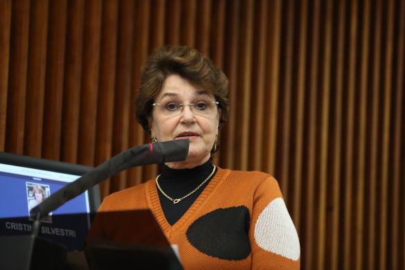 Deputada Cristina Silvestri denuncia irregularidades no IML de Guarapuava
