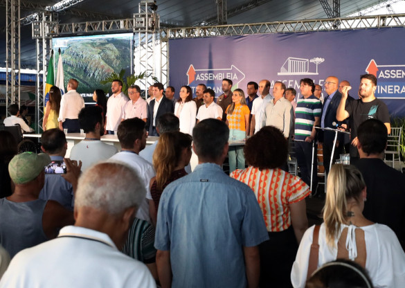 Em Sessão Especial, Assembleia Legislativa recebe reivindicações de Telêmaco Borba