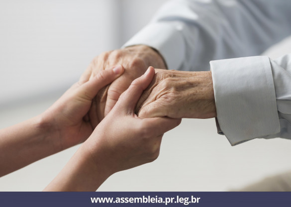 Trabalho da Assembleia Legislativa visa garantir respeito e dignidade à pessoa idosa