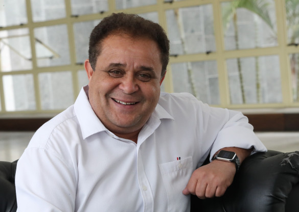 Ajudar o próximo e fazer o bem serão as principais bandeiras do deputado Batatinha
