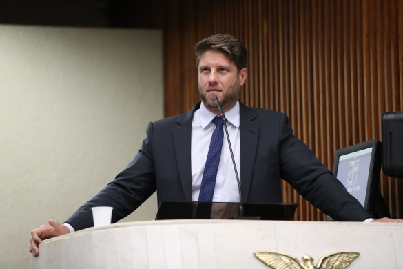 Deputado Requião Filho lamenta morte trágica de ex-vereadora de Ampére