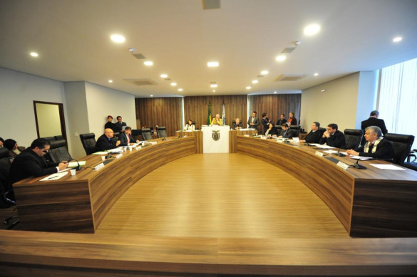 CCJ debate projeto que obriga concessionárias a construir áreas de escape nas rodovias serranas