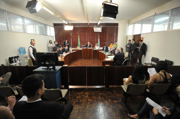 CCJ aprova novos patamares para cobrança de dívida ativa do Estado