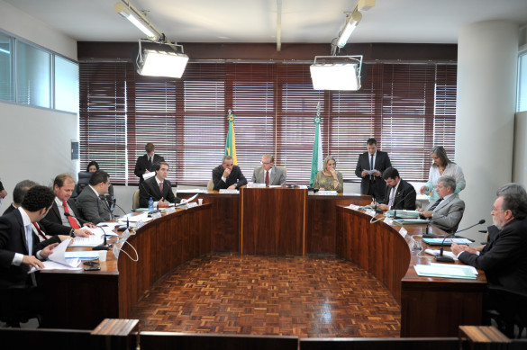 CCJ fará reunião excepcionalmente às 10h30 nesta terça-feira (23)