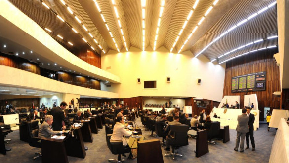 Projeto que trata da reforma do Regimento Interno da Alep recebe 122 emendas