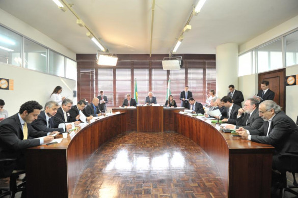 CCJ aprova criação de Programa de Brigadas Escolares na rede estadual de ensino