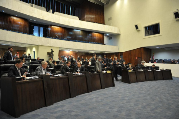 Projeto com regras mais rigorosas para o setor de combustíveis segue para sanção do Governo