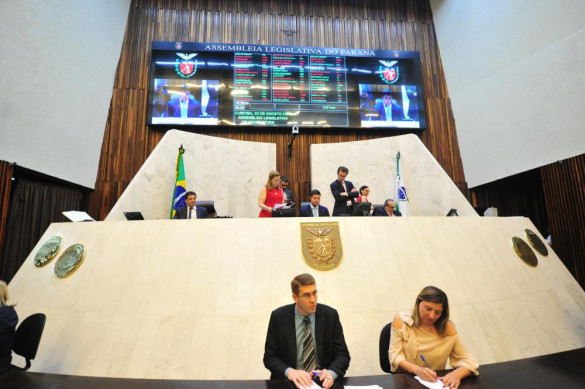 Segue para sanção do Executivo projeto que autoriza a reformulação de órgãos públicos e fundos estaduais