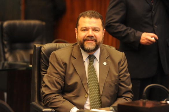 Projeto de lei apresentado na Assembleia proíbe o uso do amianto no Paraná