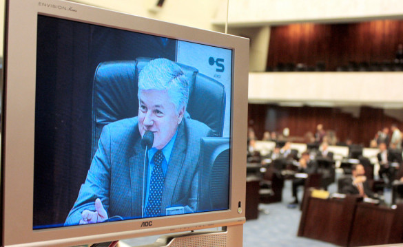 Para os deputados, a TV Sinal é um instrumento de transparência e de prestação de contas à sociedade