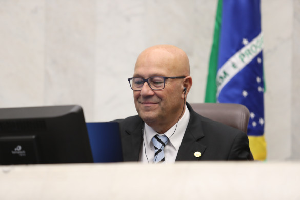 Requerimento defende isenção de água e luz para hospitais e entidades de saúde