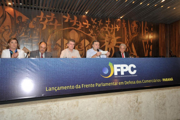 Frente Parlamentar Mista em Defesa dos Comerciários é lançada na Assembleia