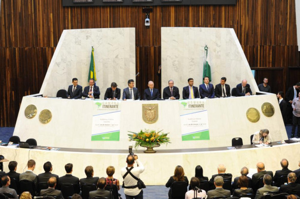 Assembleia Legislativa do Paraná sedia a primeira edição do programa Câmara Itinerante