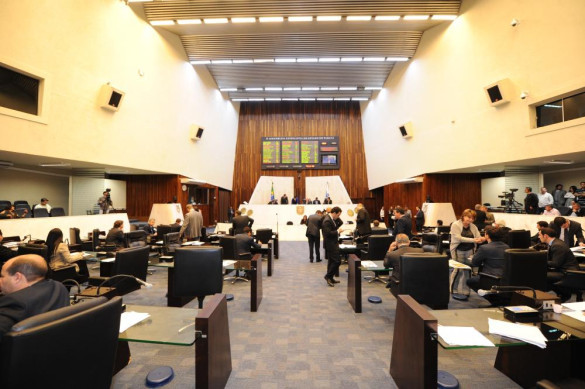 Aprovado projeto que autoriza subsídios a hospitais públicos e filantrópicos sob intervenção