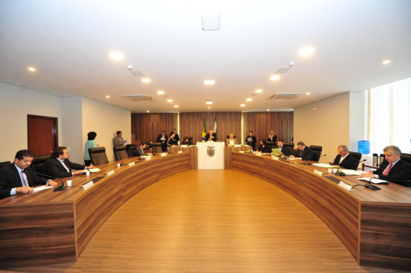CCJ aprova projeto que disciplina o descarte ambientalmente adequado do óleo de cozinha