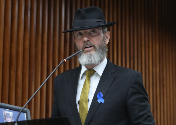 Combate à adultização infantil é foco de projeto de lei apresentado pelo deputado Delegado Tito Barichello (União)