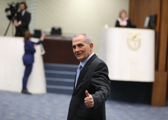 “É momento de abrir espaço para novas ideias”, diz deputado Nereu Moura