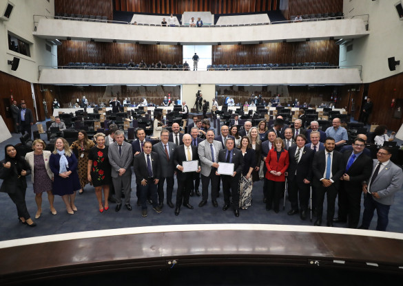Aniversário de 50 anos da Embrapa é comemorado na Assembleia com exposição e homenagem