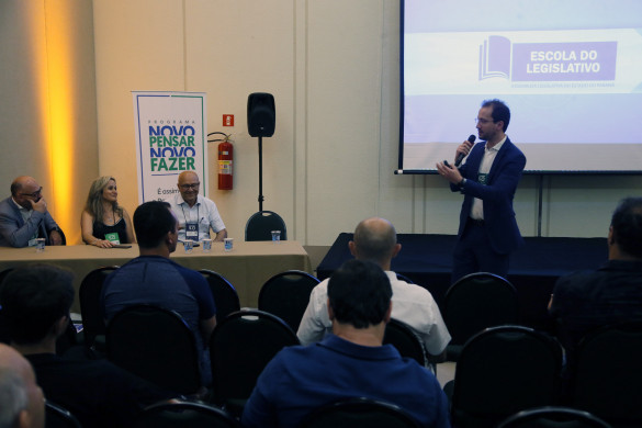 Escola do Legislativo da Alep realiza workshop com vereadores durante o evento Governo 5.0