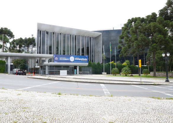 Saúde mental, precatórios, homenagens e reajuste salarial dos professores movimentam agenda parlamentar
