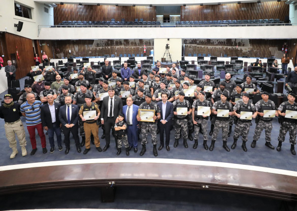 Assembleia Legislativa homenageia policiais da RONE