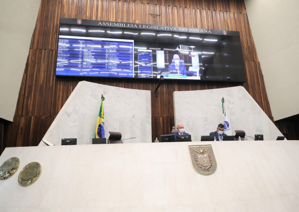 Divulgação de informações sobre animais de estimação perdidos ou aptos para adoção avança na Assembleia