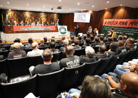 Policiais penais do Estado reivindicam valorização da carreira dos servidores