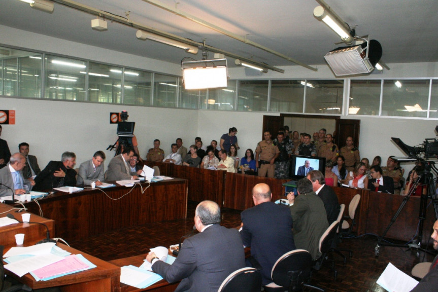 Comissão Aprova Reajuste Para Servidores Públicos